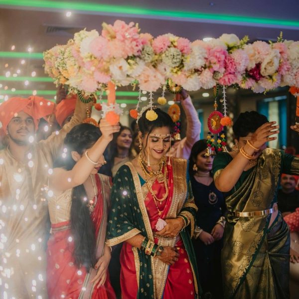 Wedding Photographer in Pune q